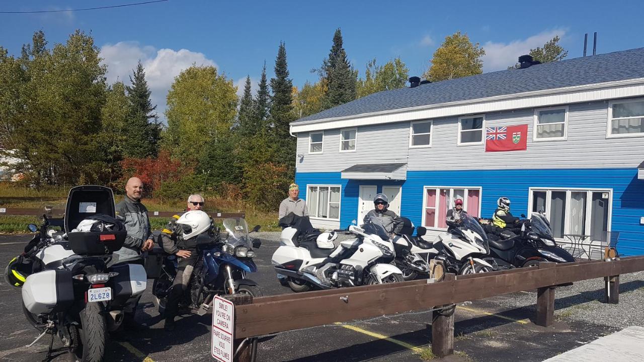 Preferred Rooms By Crestview Guest House Chapleau Екстер'єр фото